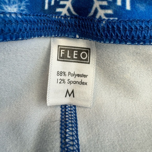 Fleo Snowflake Shorts (Original) Blue Size Medium - Picture 8 of 11